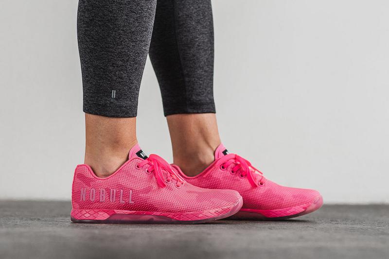 Pink Nobull Neon Camo Women's Trainers | CA W2102N